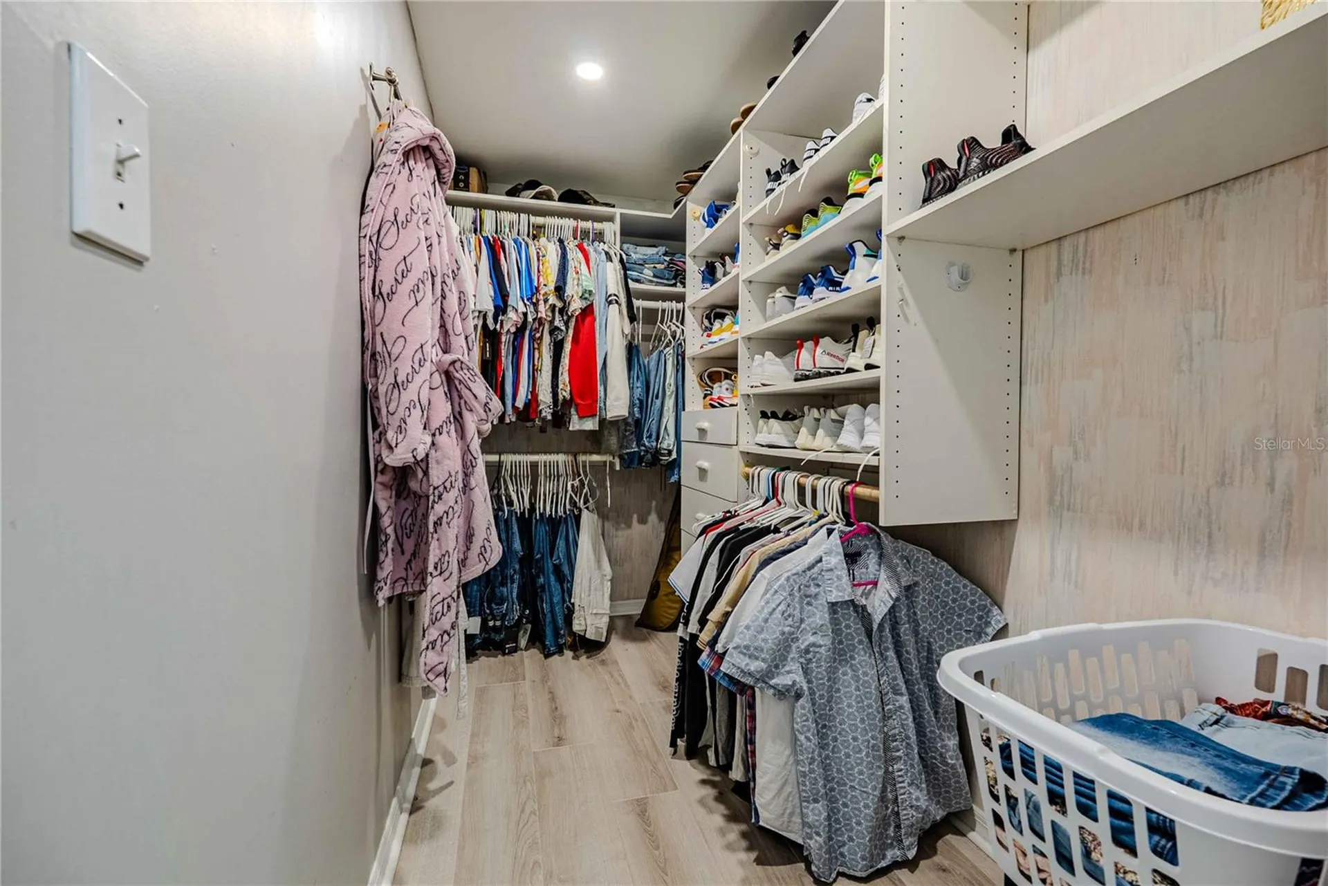 8020 Sharon Drive Tampa FL 33617