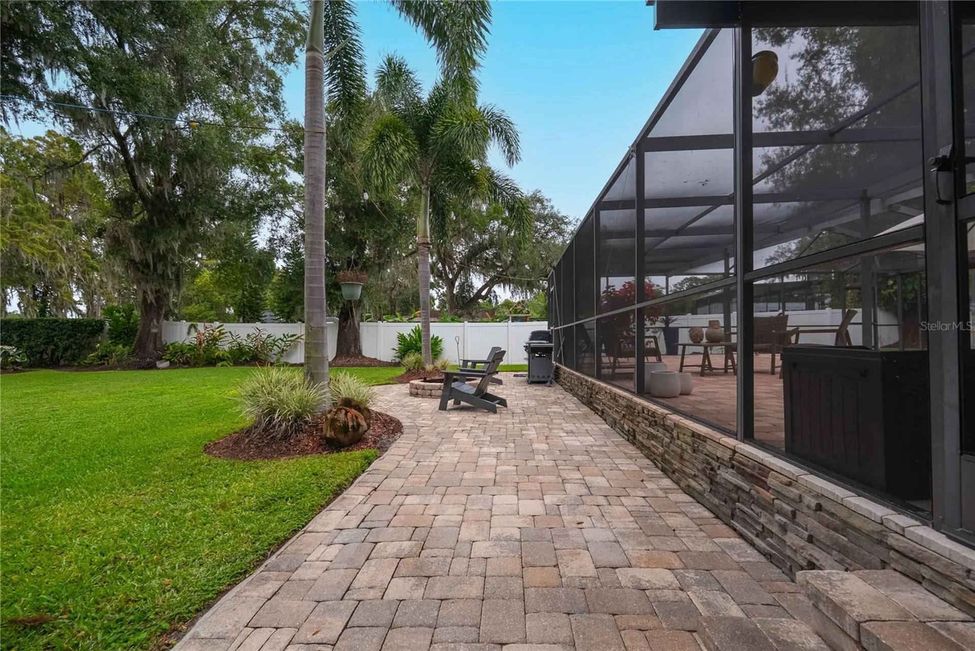 8020 Sharon Drive Tampa FL 33617