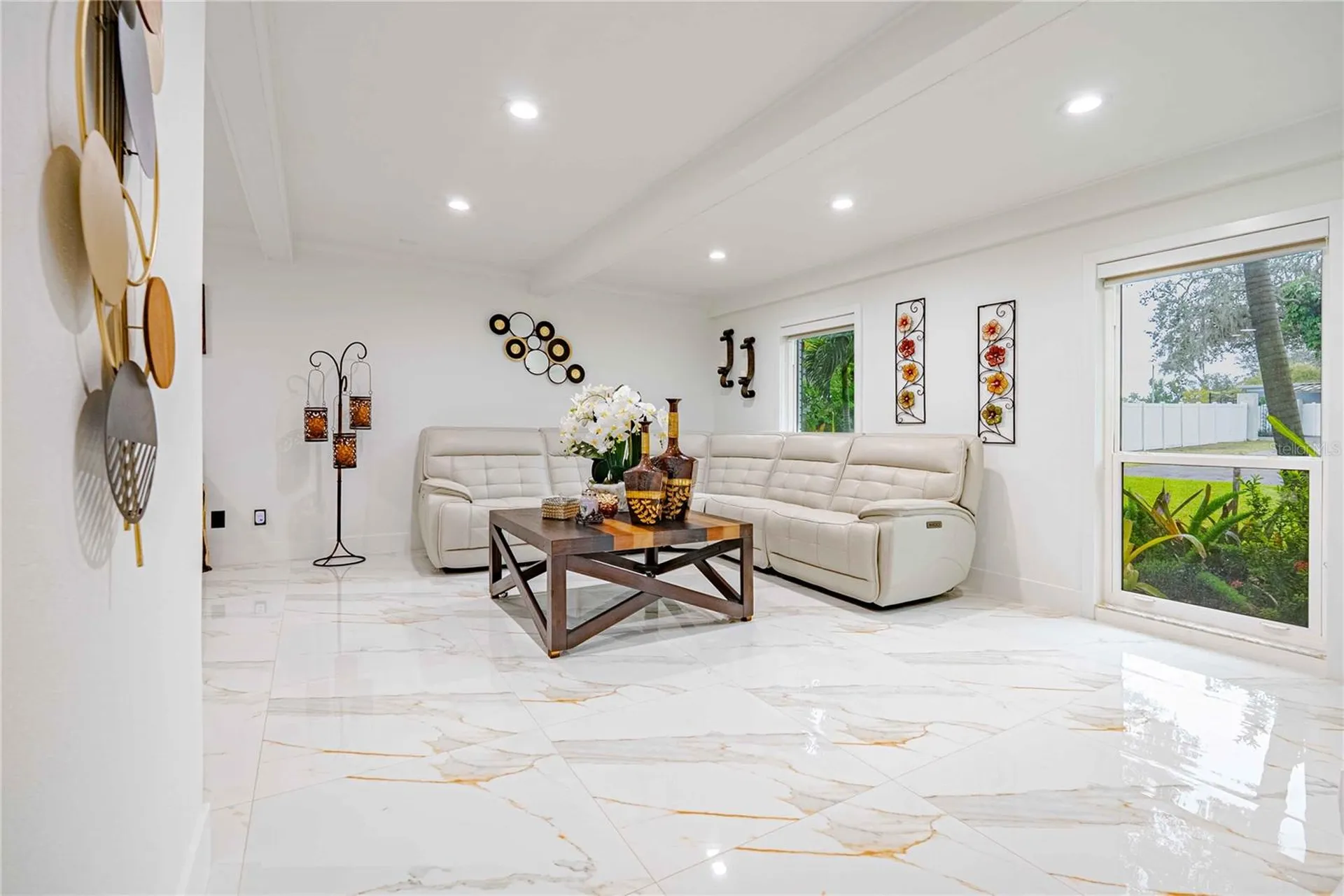 8020 Sharon Drive Tampa FL 33617