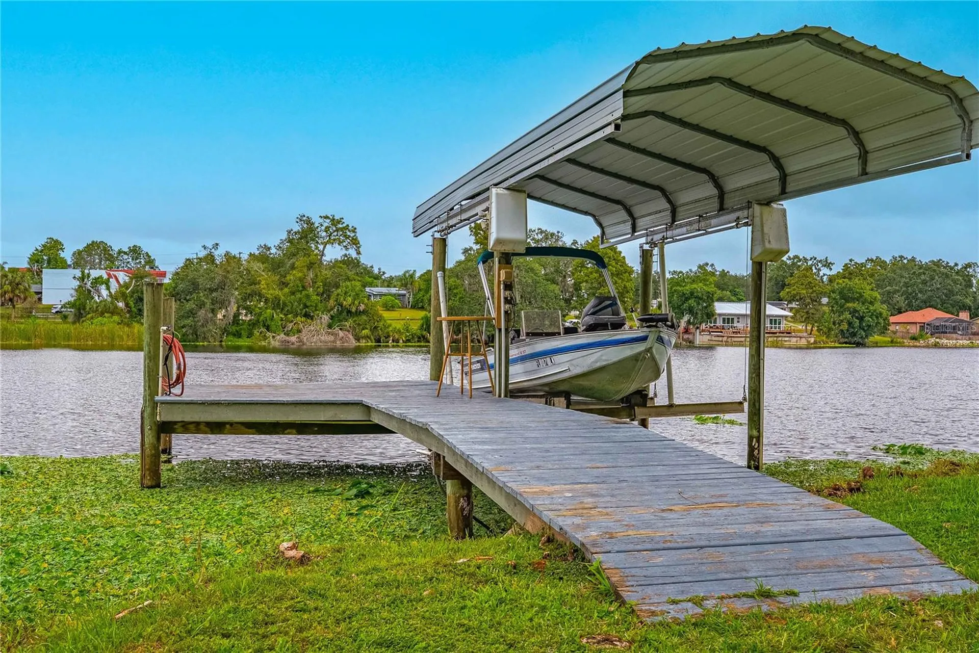 8020 Sharon Drive Tampa FL 33617