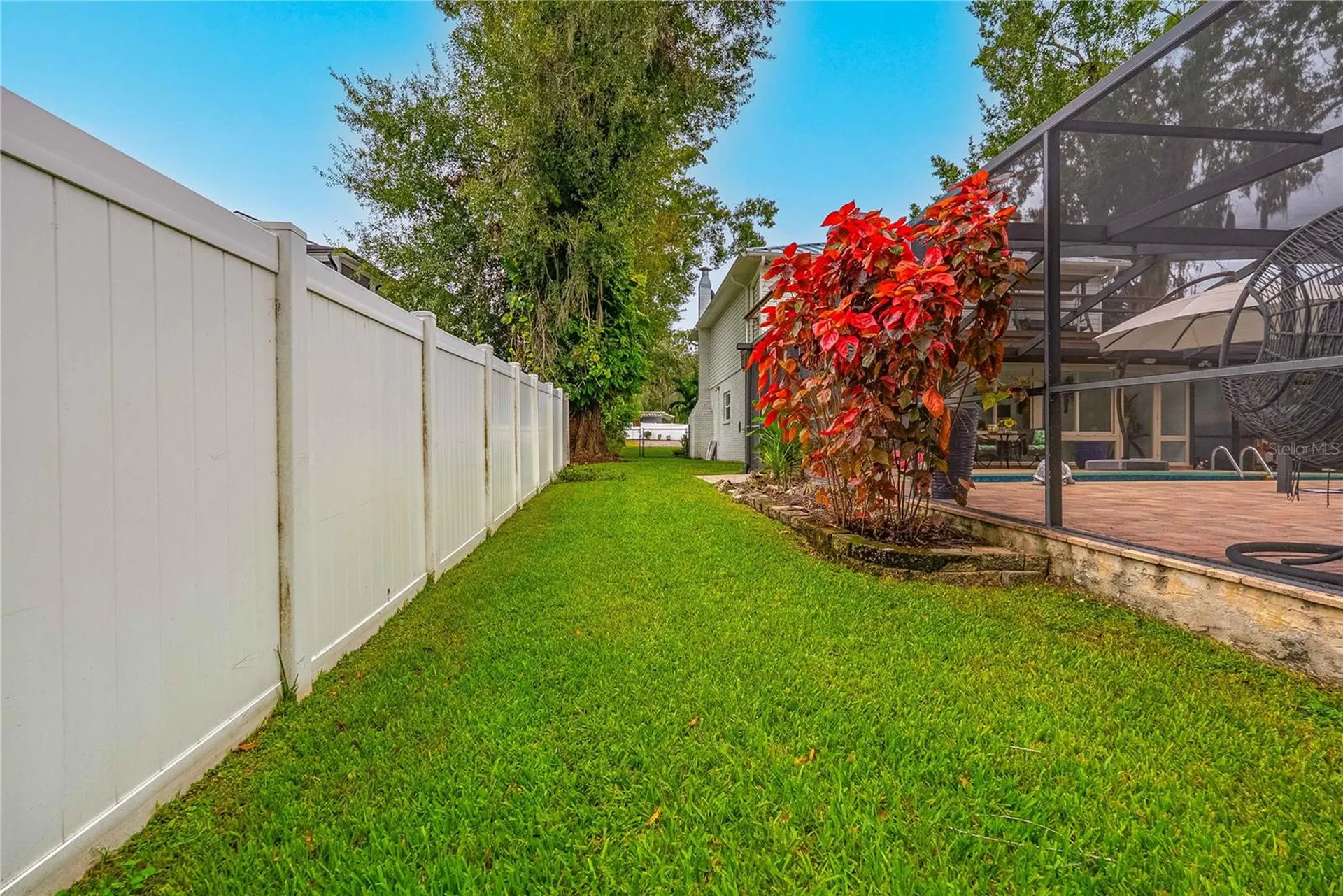 8020 Sharon Drive Tampa FL 33617