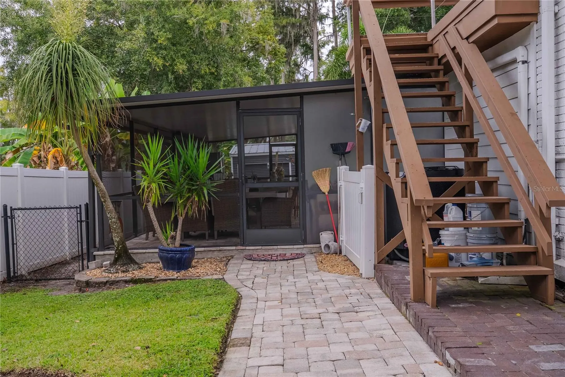 8020 Sharon Drive Tampa FL 33617