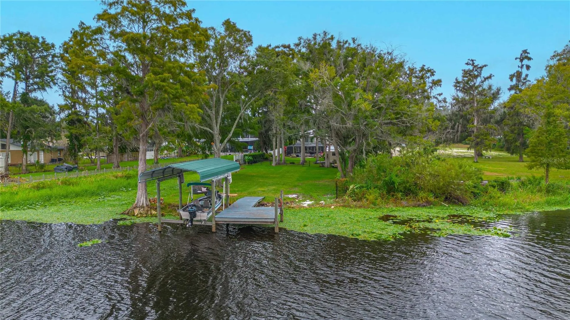8020 Sharon Drive Tampa FL 33617