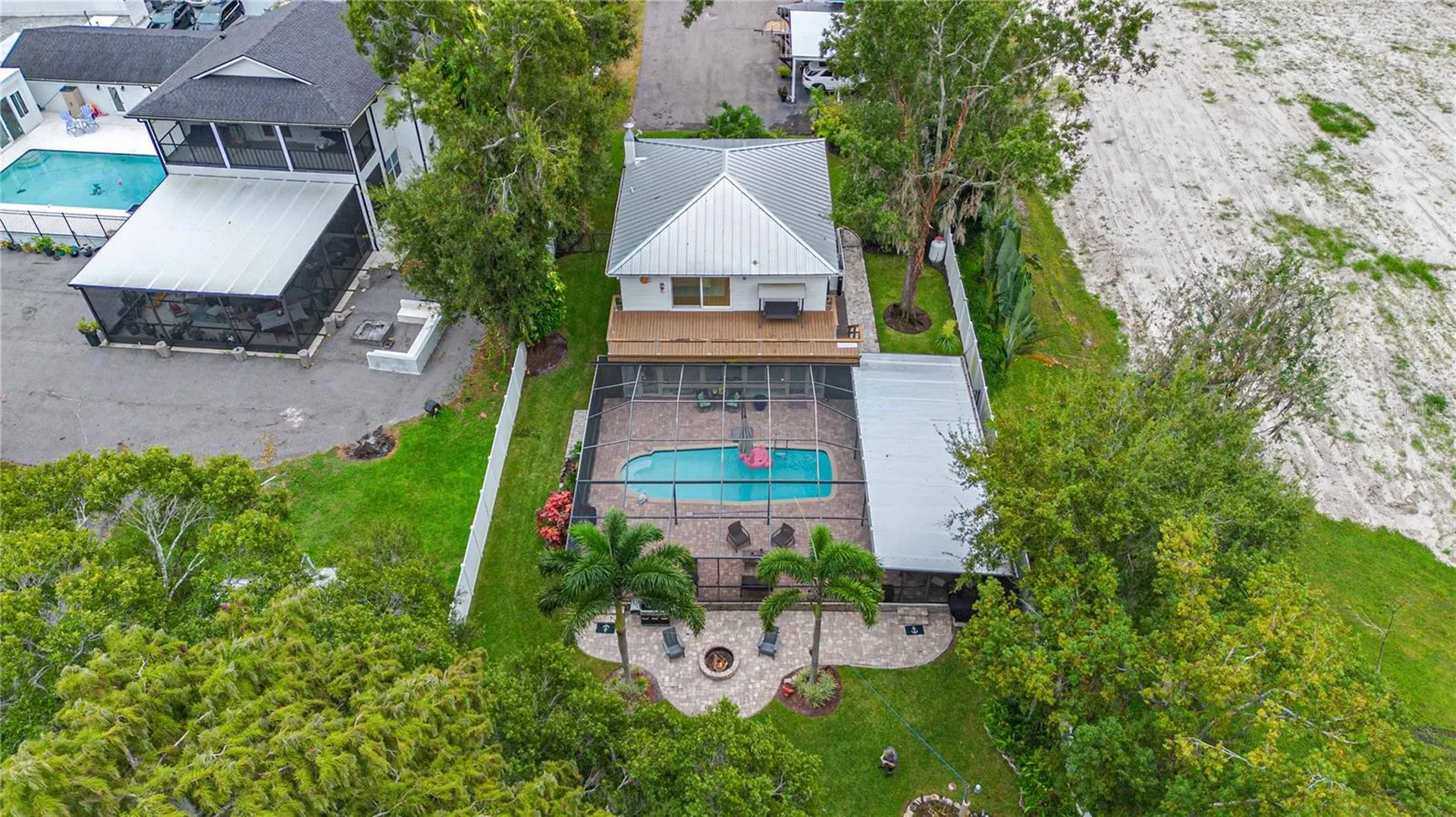 8020 Sharon Drive Tampa FL 33617