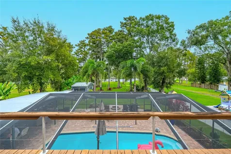 8020 Sharon Drive Tampa FL 33617