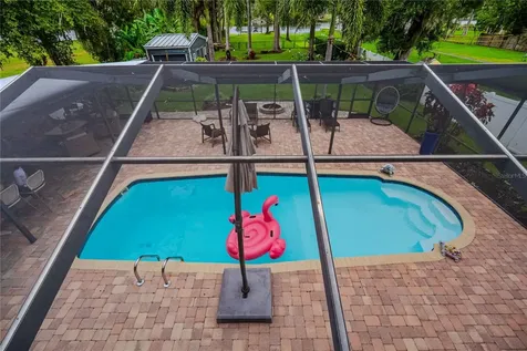 8020 Sharon Drive Tampa FL 33617