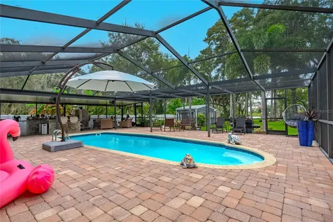 8020 Sharon Drive Tampa FL 33617