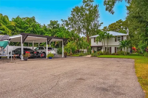 8020 Sharon Drive Tampa FL 33617