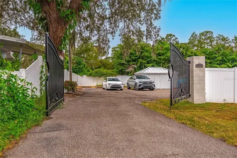 8020 Sharon Drive Tampa FL 33617