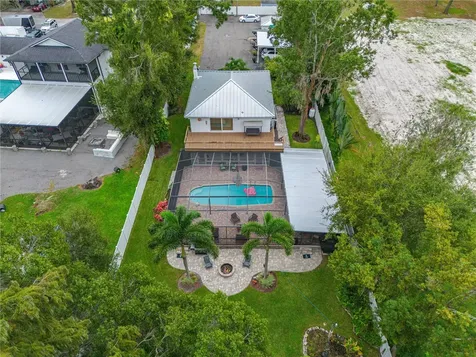8020 Sharon Drive Tampa FL 33617