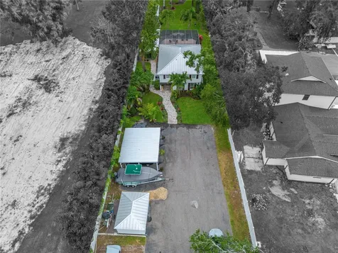 8020 Sharon Drive Tampa FL 33617
