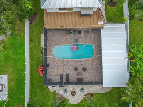 8020 Sharon Drive Tampa FL 33617