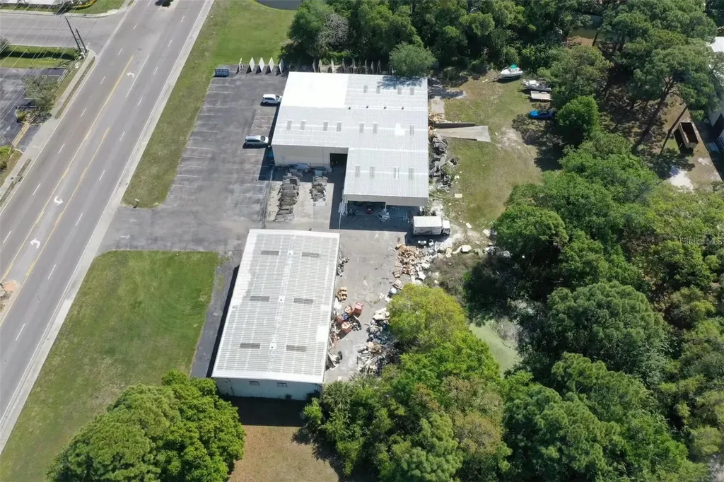 2398 63rd Avenue E Bradenton FL 34203