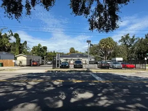 2610 E Drive Martin Luther King Jr Boulevard Tampa FL 33610