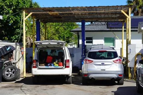 2610 E Drive Martin Luther King Jr Boulevard Tampa FL 33610