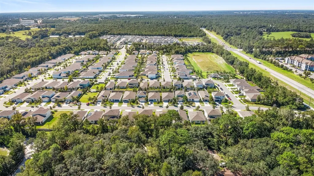 2024 Canopy Terrace Boulevard Deland FL 32724