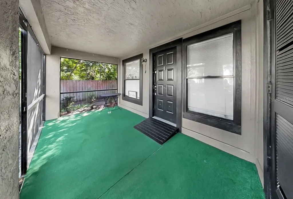 4036 Angel Oak Court Tampa FL 33613