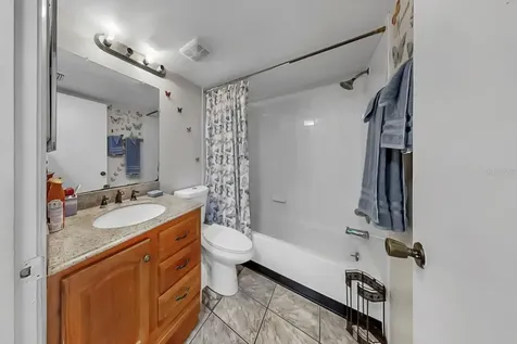 4036 Angel Oak Court Tampa FL 33613