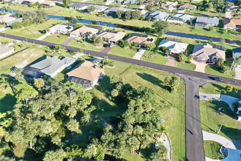 2 Sportsman Way Rotonda West FL 33947