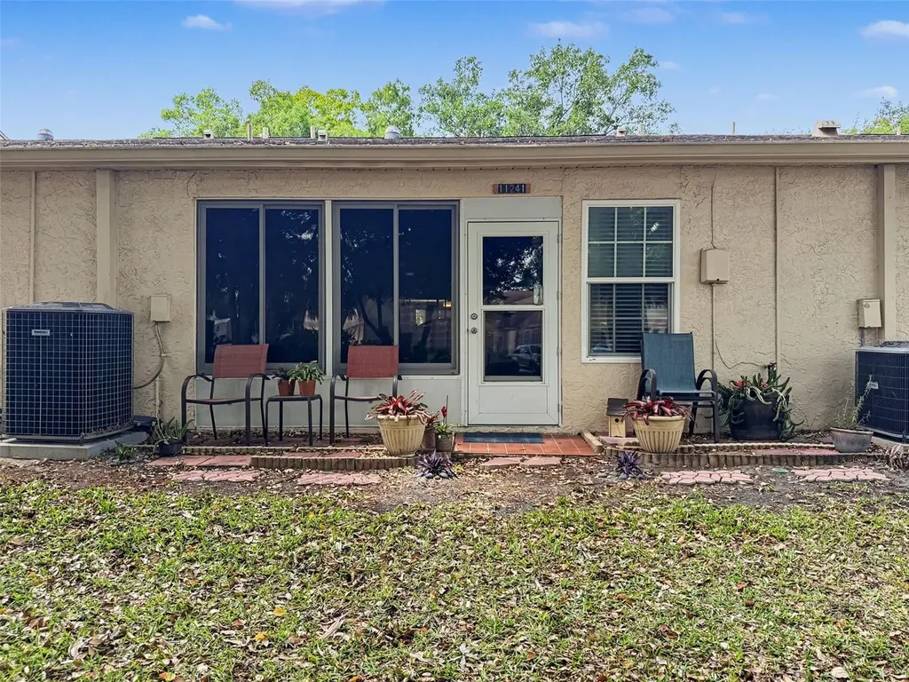 11241 Versailles Lane Port Richey FL 34668