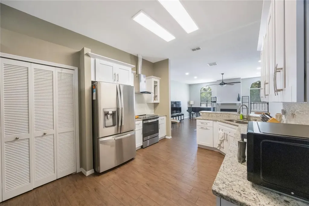 18520 Ambly Lane Tampa FL 33647