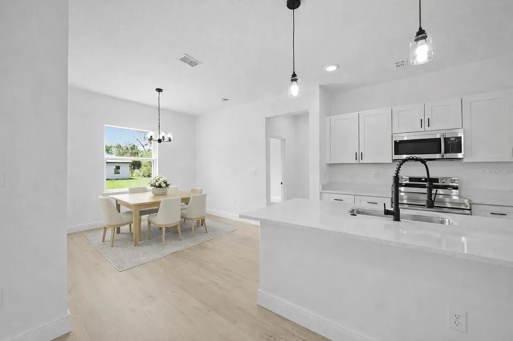 4098 SW 172nd Place Ocala FL 34473