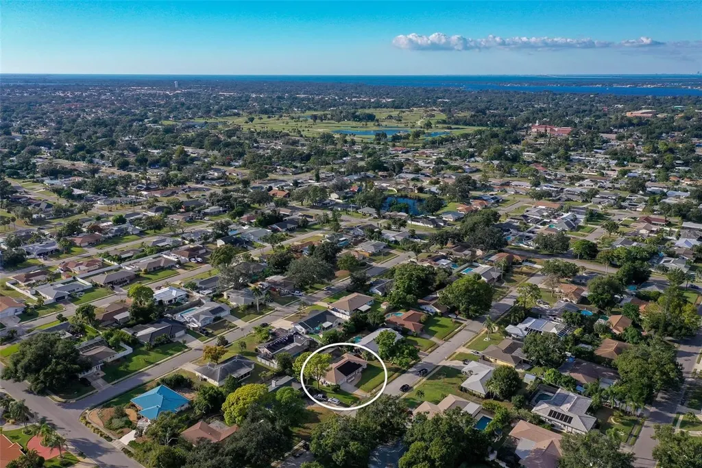 2216 40th Street W Bradenton FL 34205