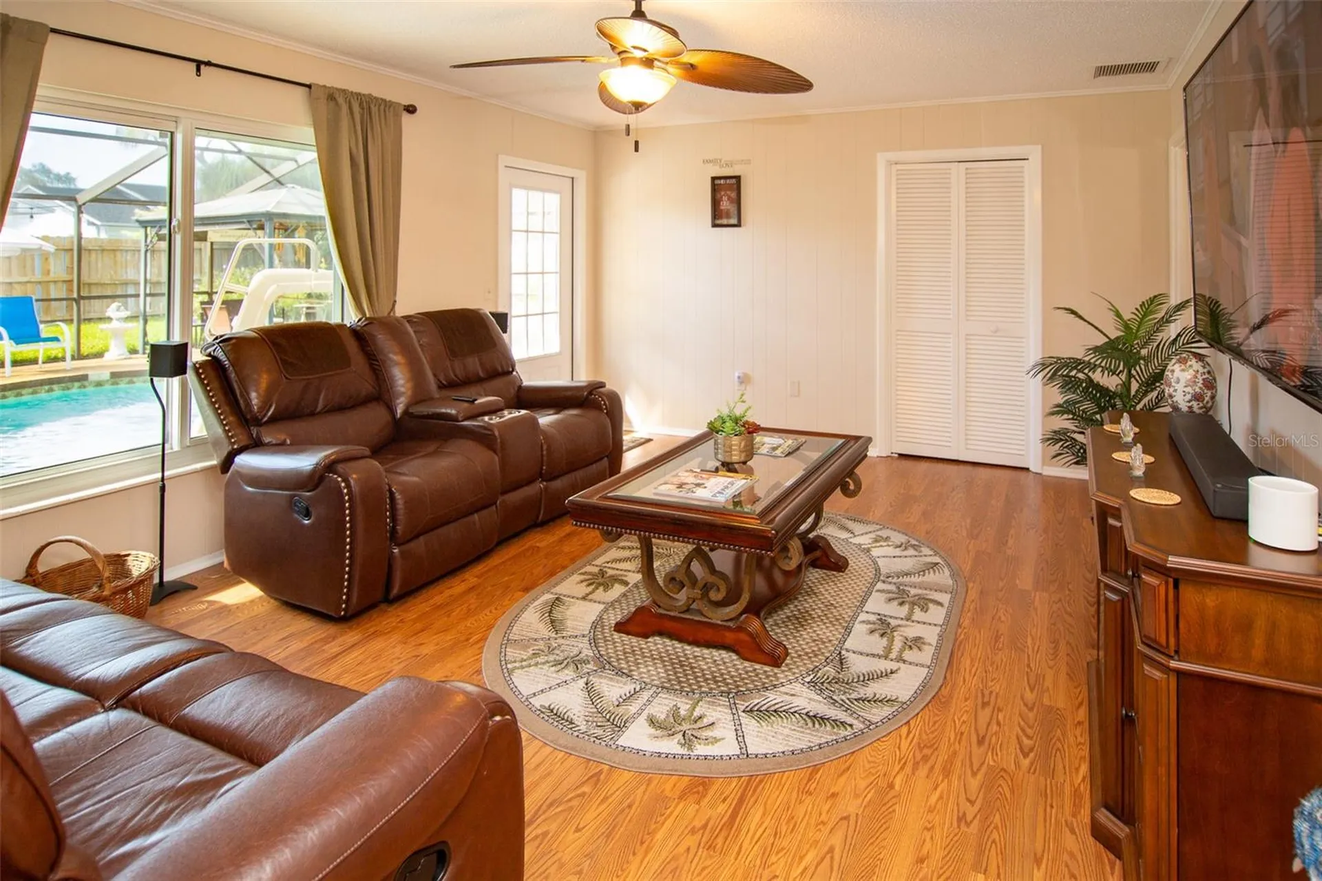2216 40th Street W Bradenton FL 34205
