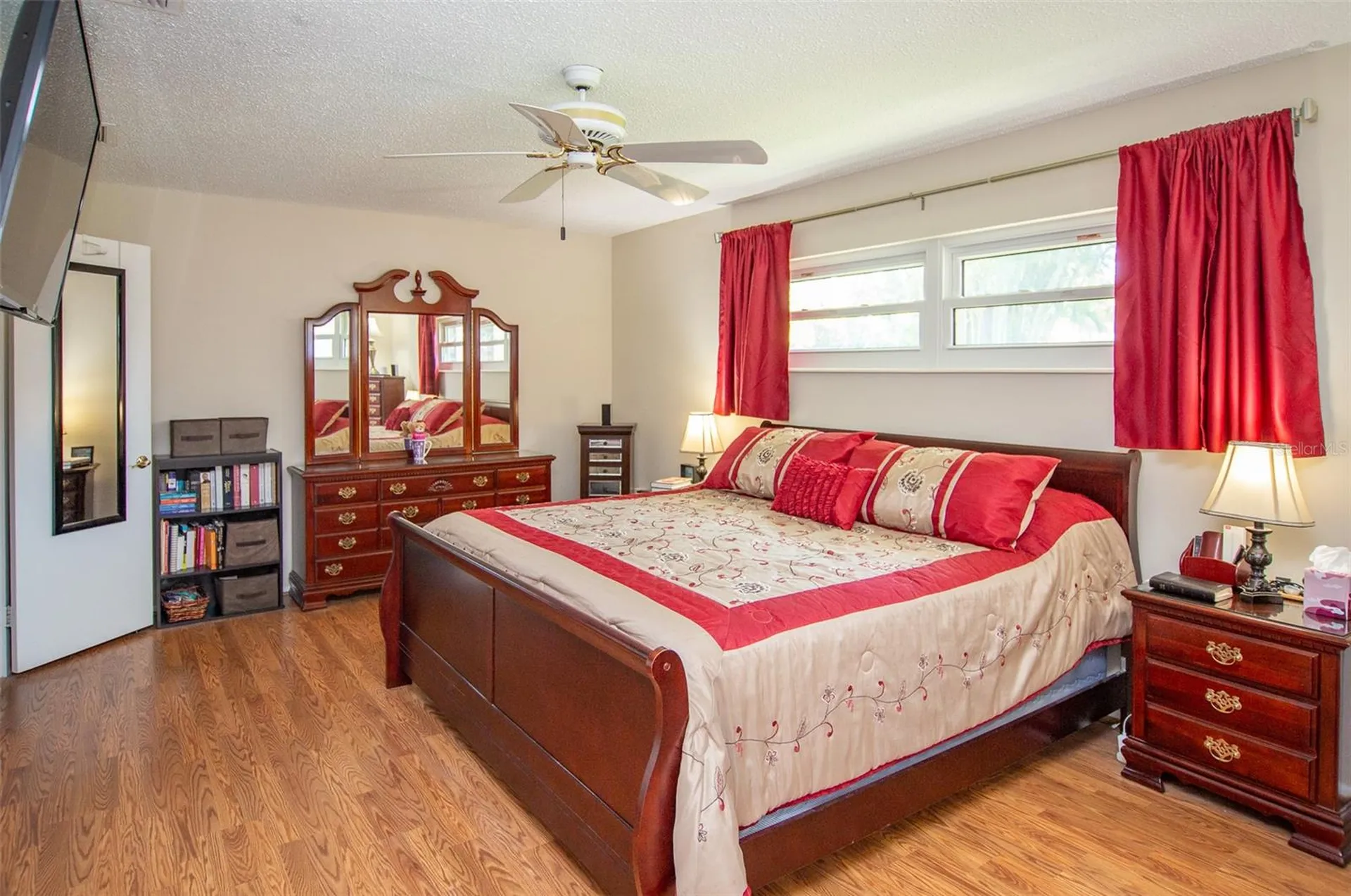 2216 40th Street W Bradenton FL 34205