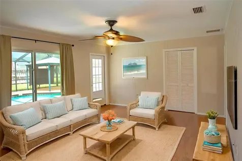2216 40th Street W Bradenton FL 34205