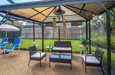 2216 40th Street W Bradenton FL 34205
