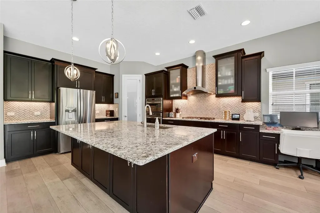 6307 Brevada Lane Apollo Beach FL 33572