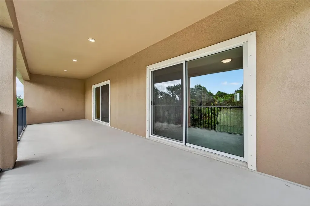 6307 Brevada Lane Apollo Beach FL 33572