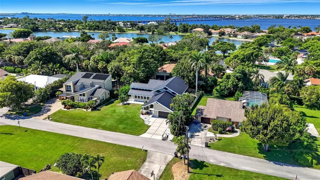 330 Prather Drive Fort Myers FL 33919