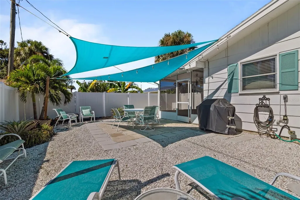 702 Poinciana Road Nokomis FL 34275