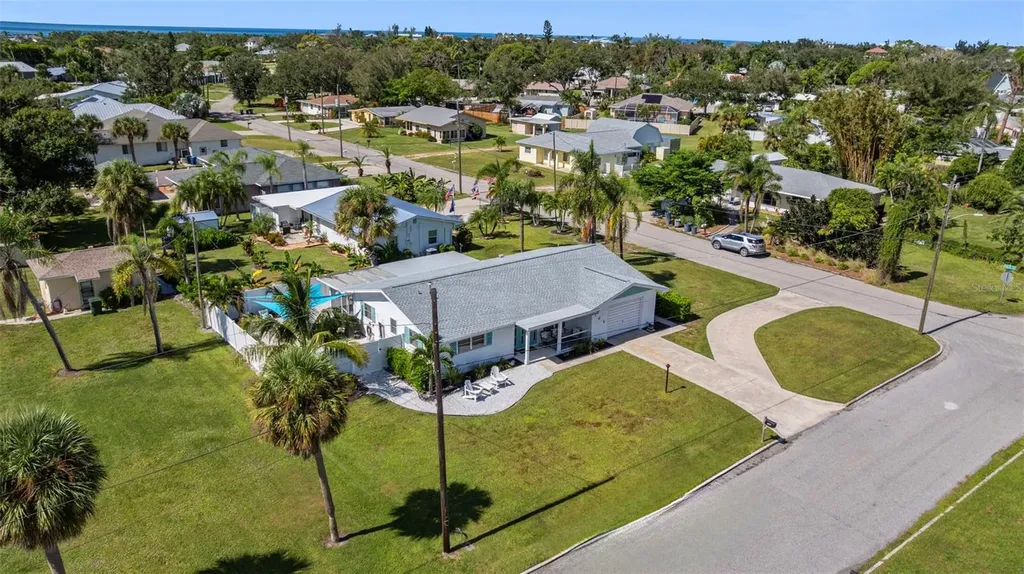 702 Poinciana Road Nokomis FL 34275