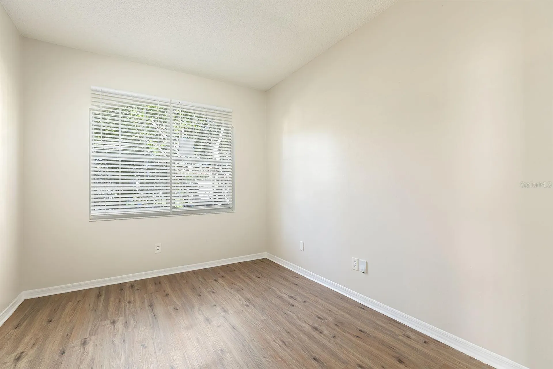 4936 Bellthorn Drive Orlando FL 32837