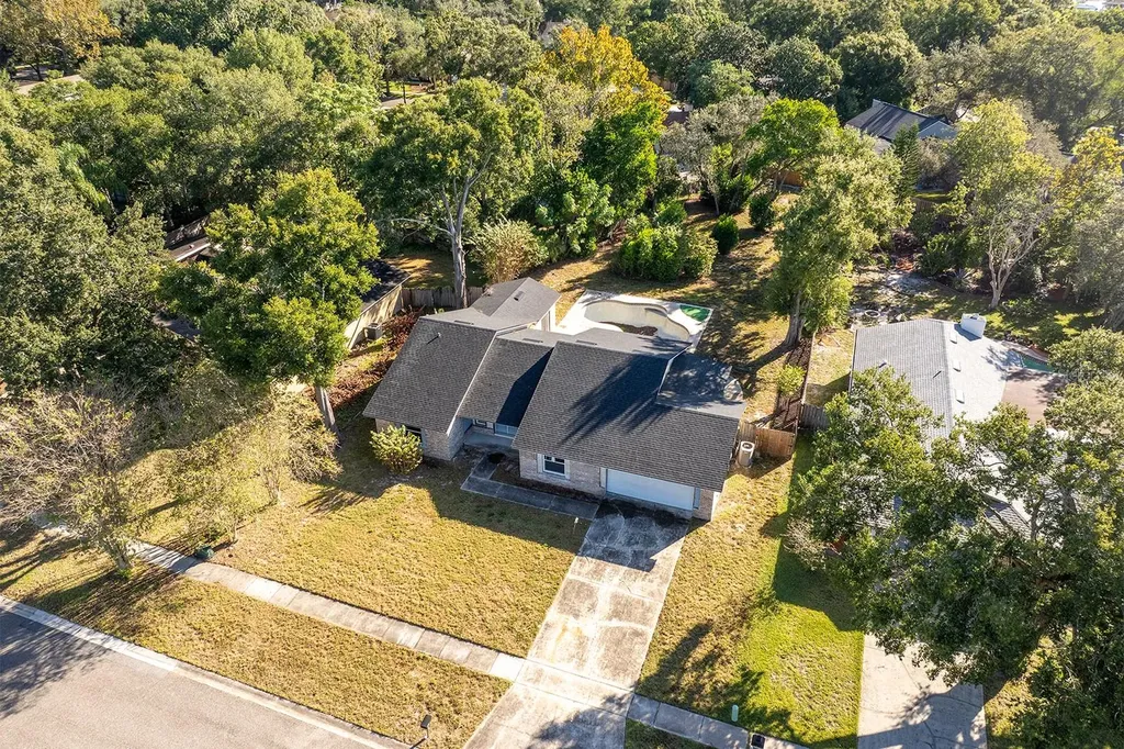 5701 Pitch Pine Drive Orlando FL 32819
