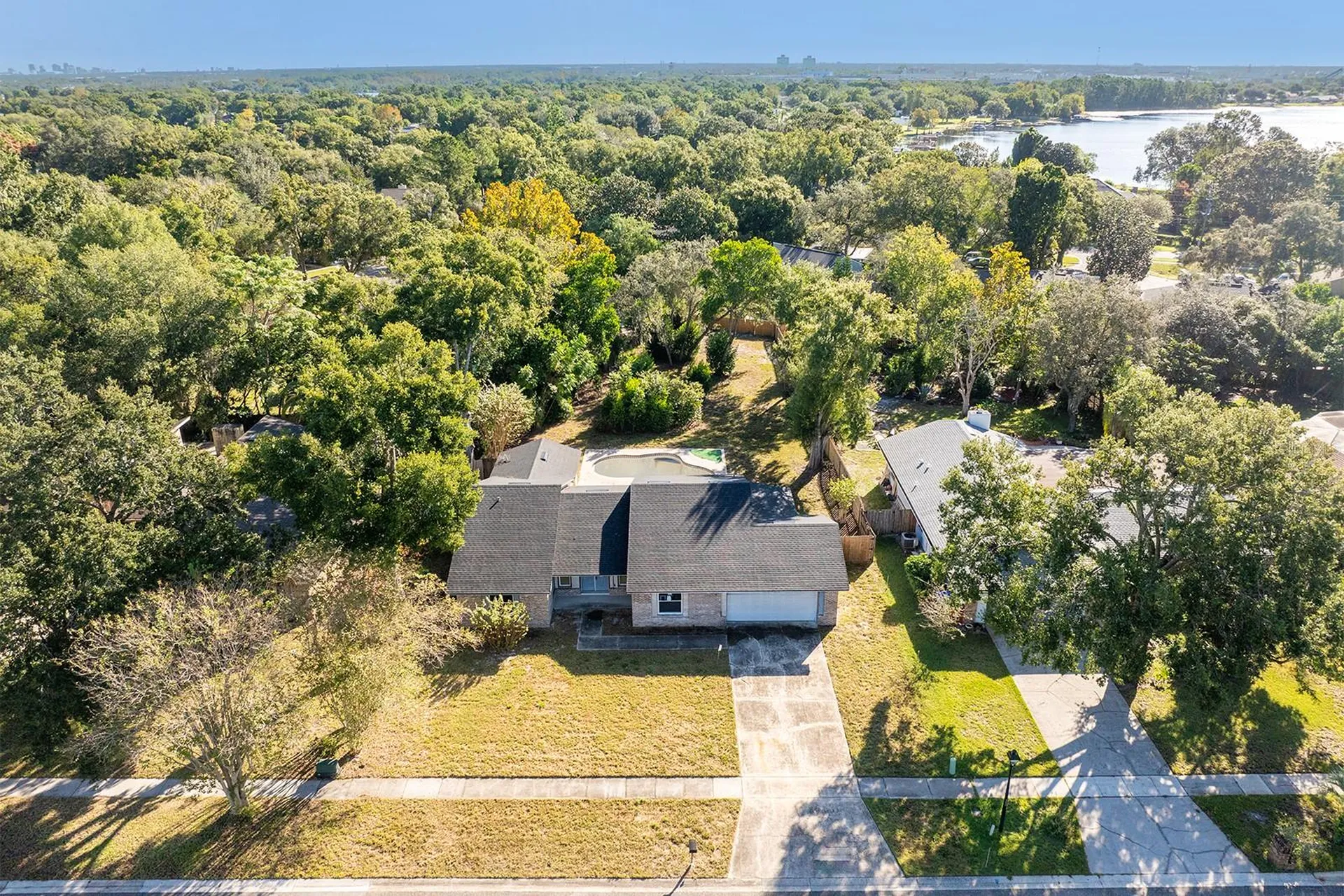 5701 Pitch Pine Drive Orlando FL 32819