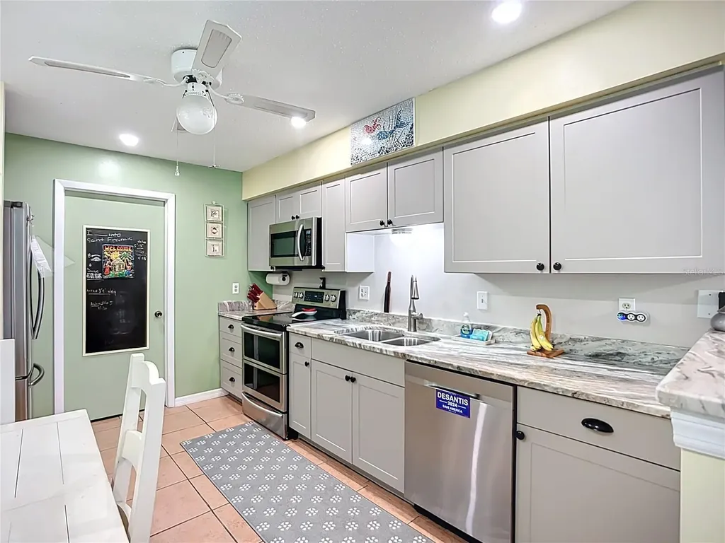4190 66th Street Circle W Bradenton FL 34209