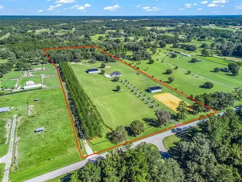 9209 W Highway 316 Reddick FL 32686