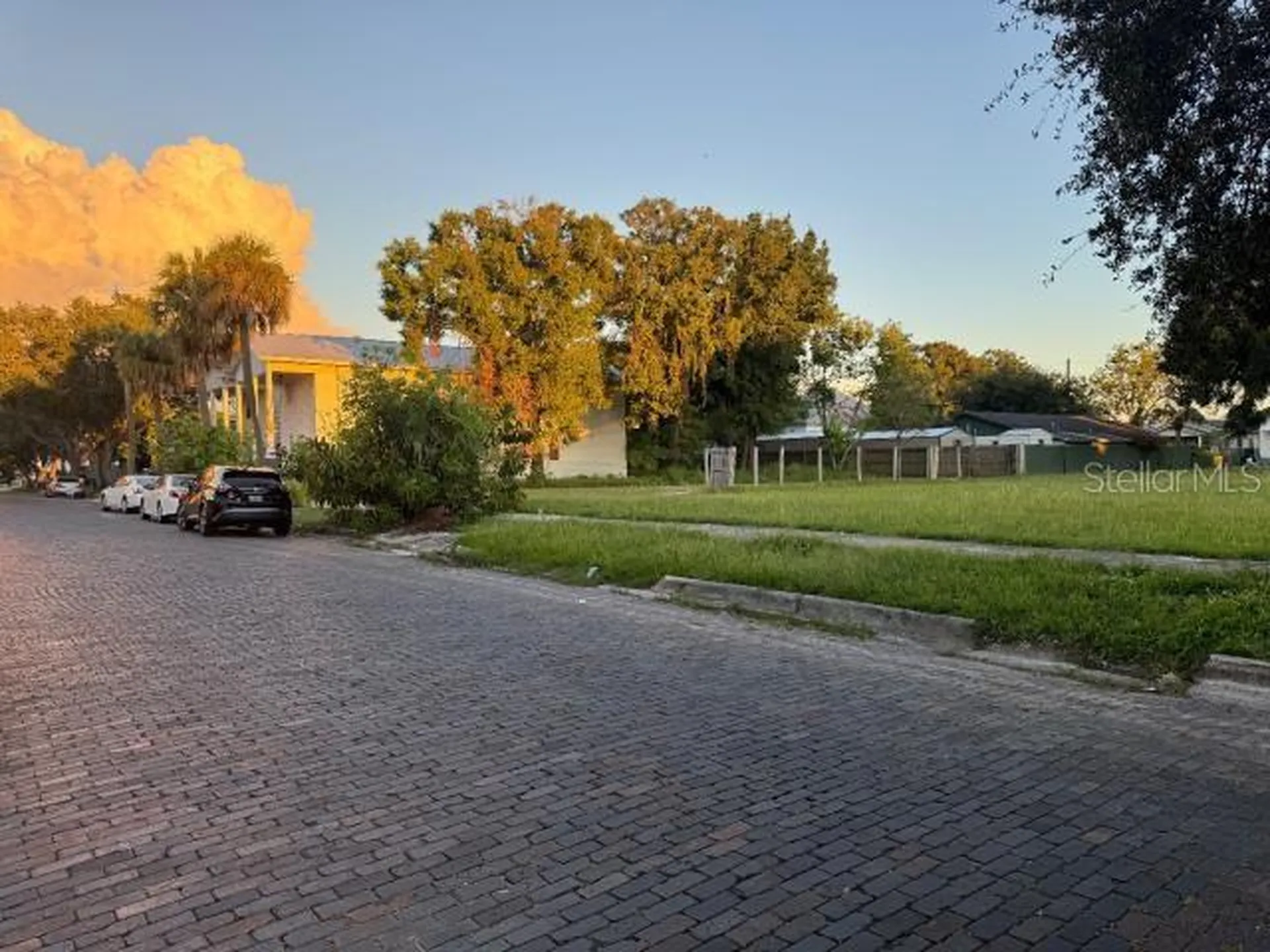 2328 W Cherry Street Tampa FL 33607