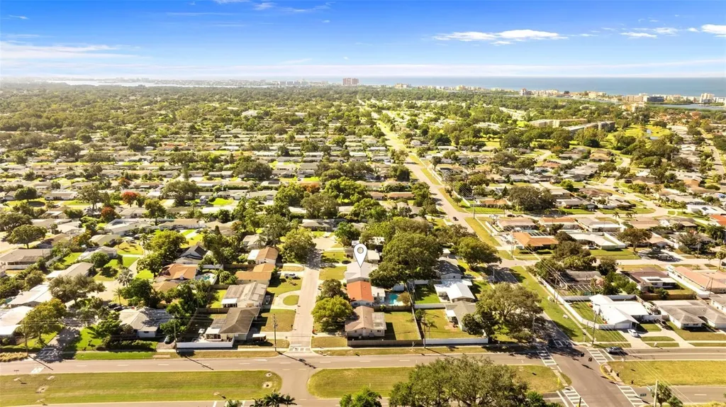 10126 Bahama Court Seminole FL 33776