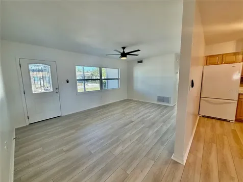 10126 Bahama Court Seminole FL 33776