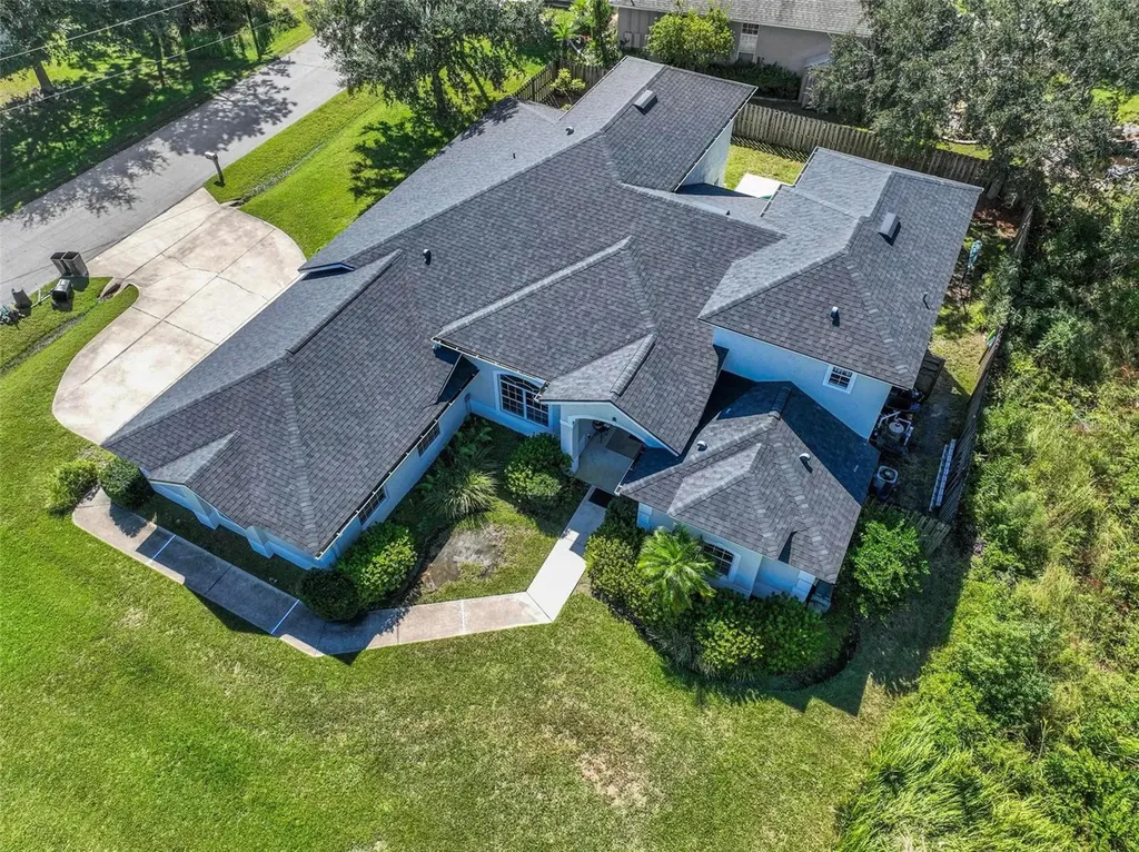 8 Lewis Shire Palm Coast FL 32137