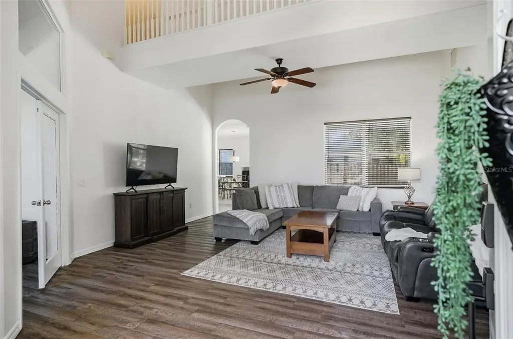 8 Lewis Shire Palm Coast FL 32137