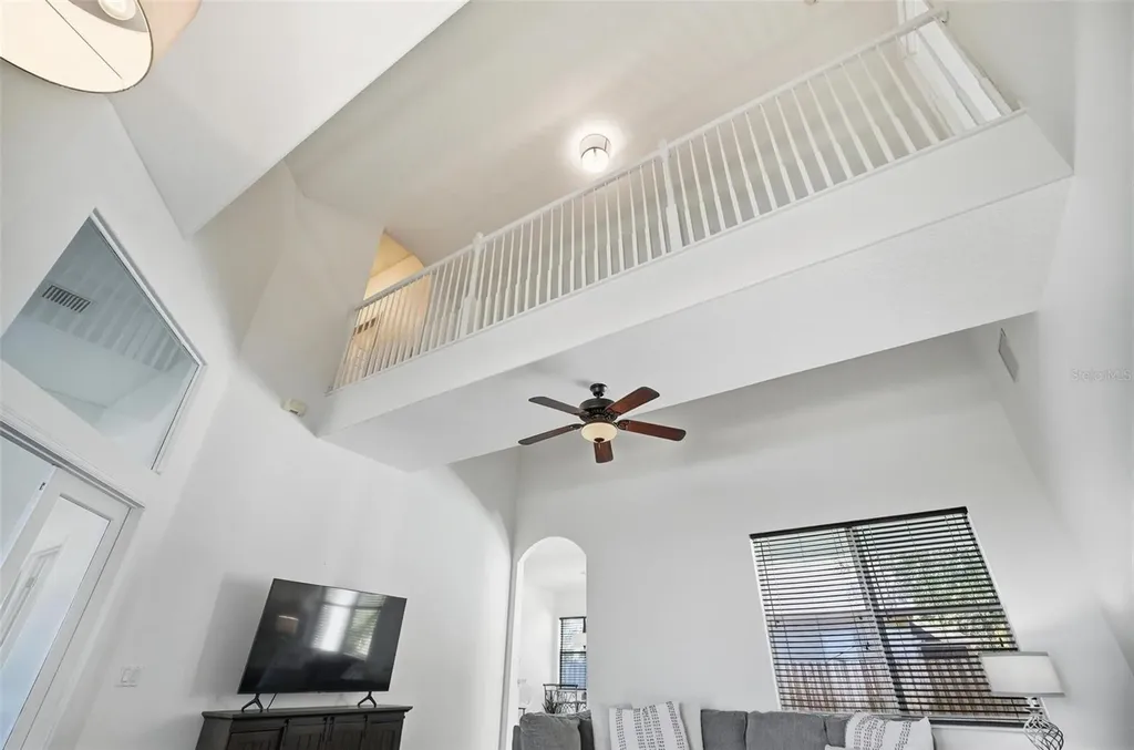 8 Lewis Shire Palm Coast FL 32137
