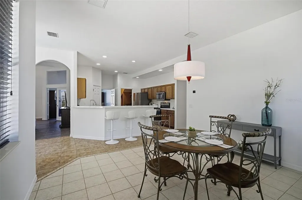 8 Lewis Shire Palm Coast FL 32137