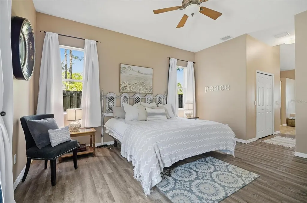 8 Lewis Shire Palm Coast FL 32137