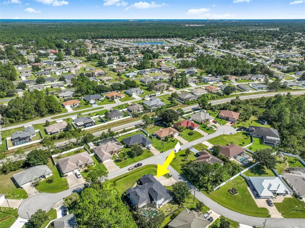 8 Lewis Shire Palm Coast FL 32137